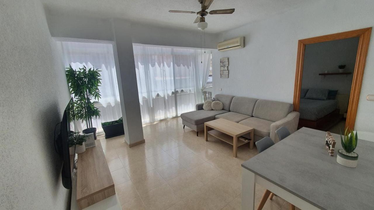 Apartamento Centro Playa Estacion De Tren Málaga Dış mekan fotoğraf